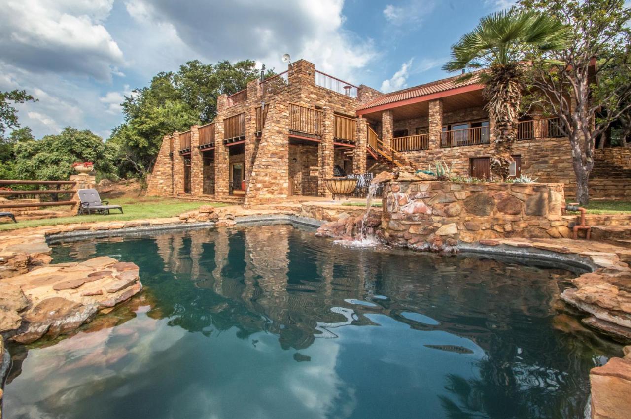 Idwala Le Ingwe Lodge Hekpoort Buitenkant foto