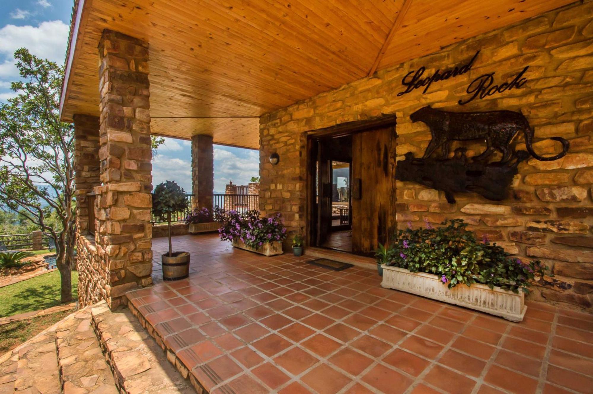 Idwala Le Ingwe Lodge Hekpoort Buitenkant foto
